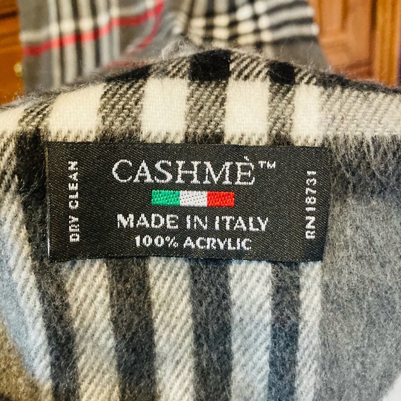 Cashme Accessories - Cashme Gray Red Plaid Soft Scarf